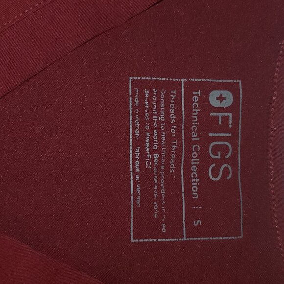 NWOT figs burgundy set - Picture 5 of 13